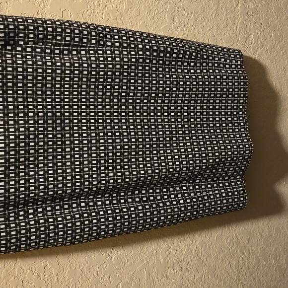 Calvin Klein Dress Black and White Print Dress Size 2 - Picture 4 of 8